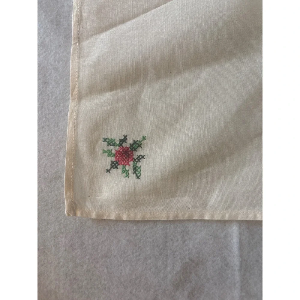 Unbranded Cloth Napkins Unisex OS Cream‎ Excellent Floral Cross-Stitch Set of 4